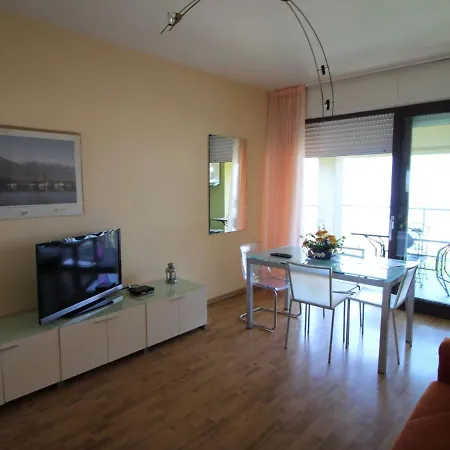 Locazione Turistica Euroville - Lui 174